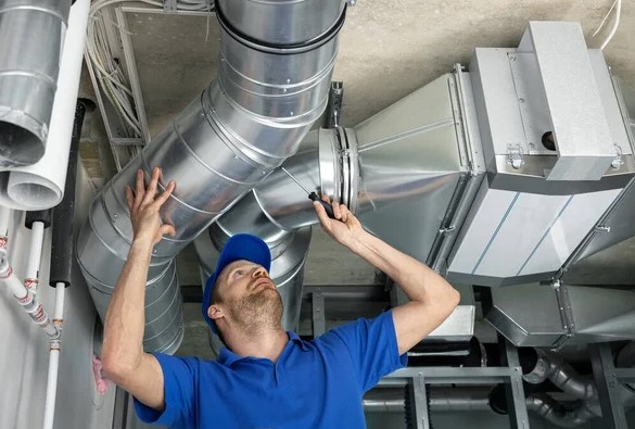 Echipă tehniciană ventilație